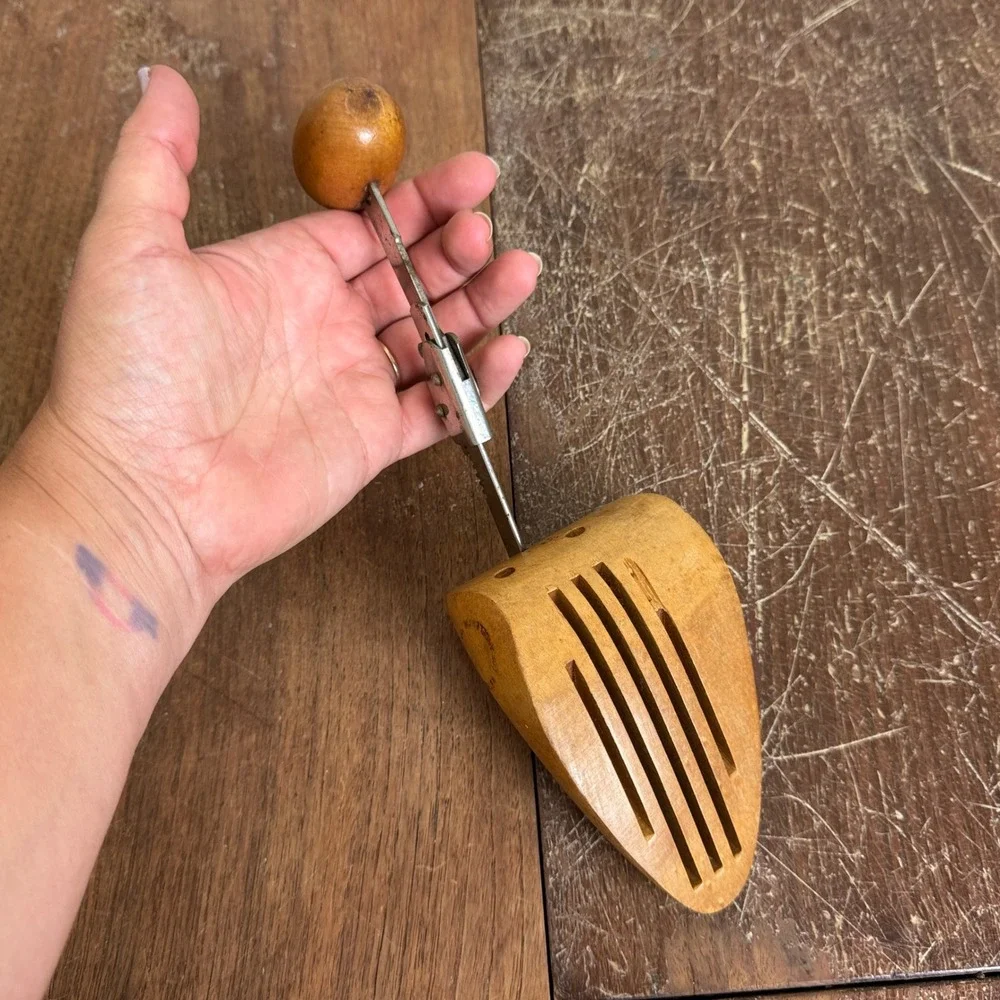 Vintage Wetherby Kayser‎ Shoe Stretcher Wood Metal Adjustable Shoe Tree Shaper